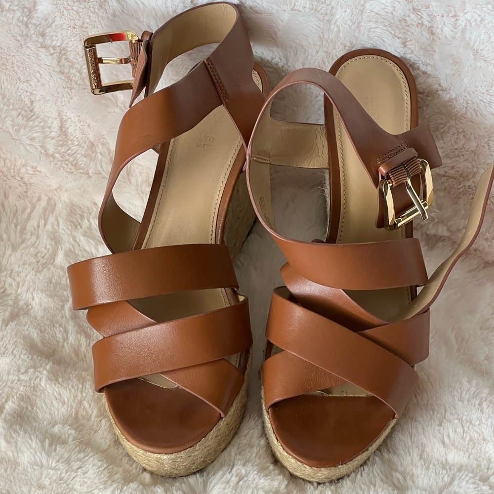 Michael Kors caramel wedges